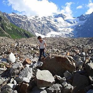 Meet your Posher, Devon